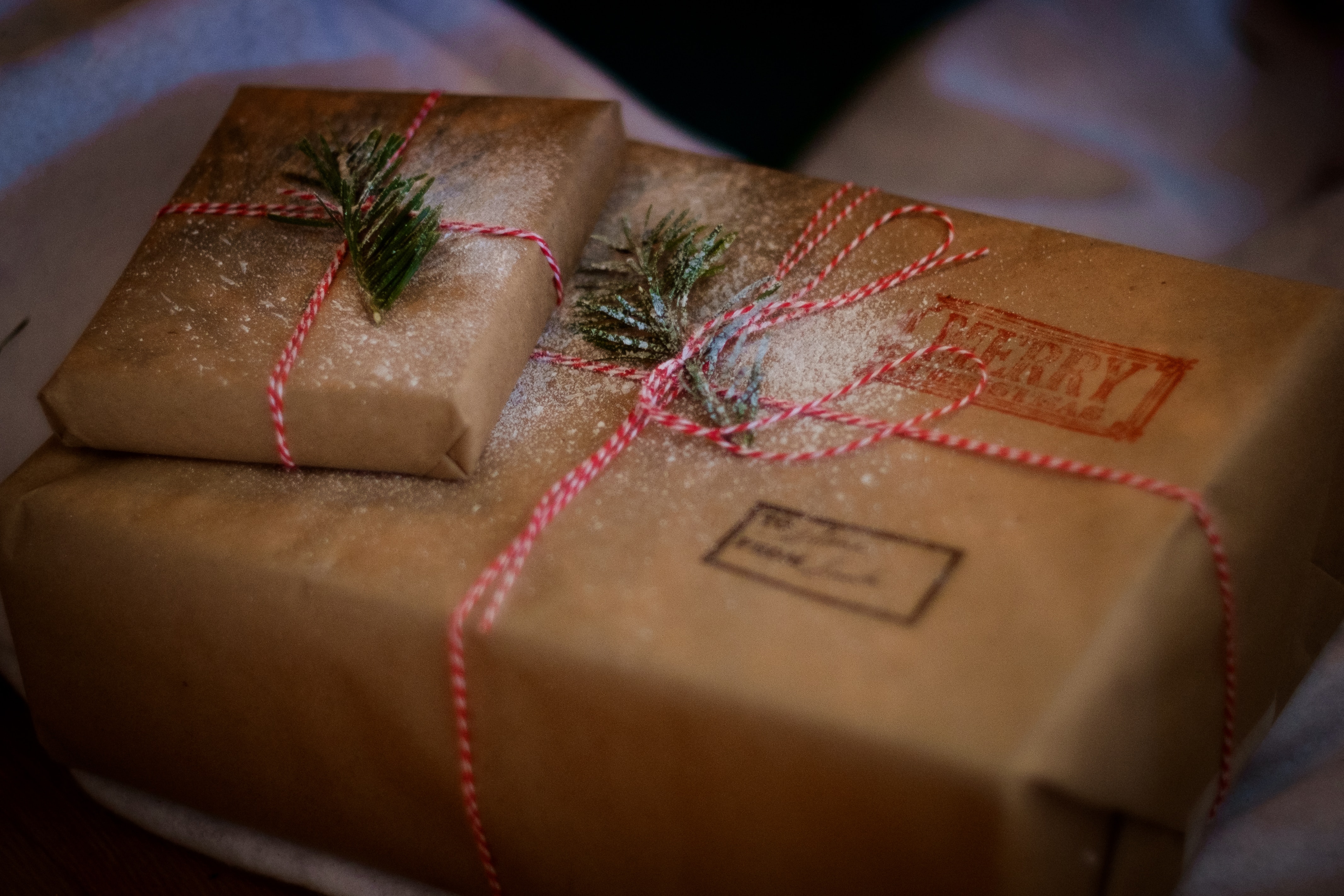 De oorsprong van het kerstpakket: van boeren traditie tot werkgevers waardering De oorsprong van het kerstpakket: van boeren traditie tot werkgevers waardering